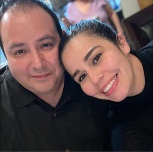 Meet your Posher, Leslie